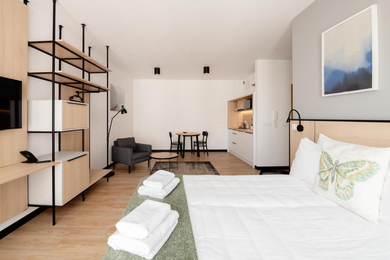 Apartamenty Zamoyskiego Warszawa Stadion Luaran gambar